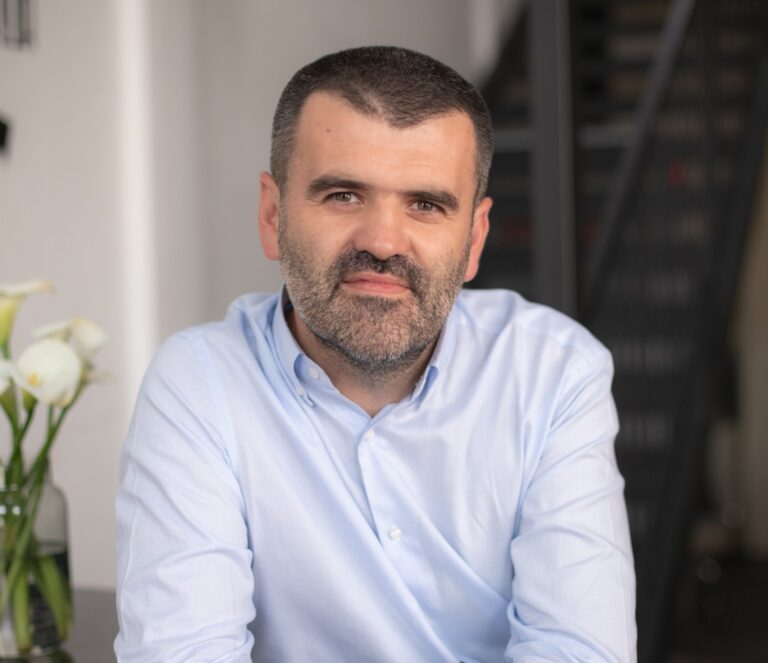 Jedinstveno iskustvo ispijanja kafe uz BLOCKCHAIN tehnologiju!