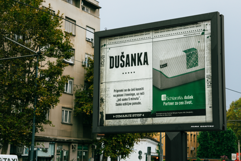 Schlarafia putem bilborda traži  idealnog partnera. Friday provodadžiše.