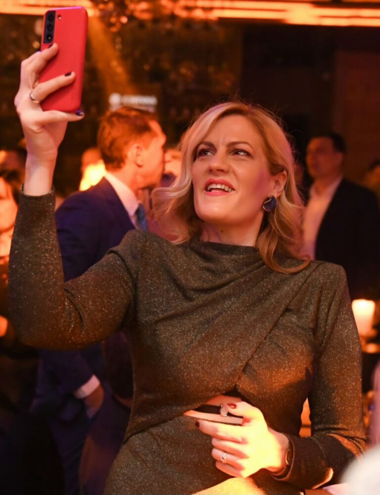 Kada toplina postane strategija, a iskrenost most